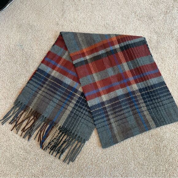 V. FRAAS gray red multicoloured unisex scarf - Picture 5 of 5